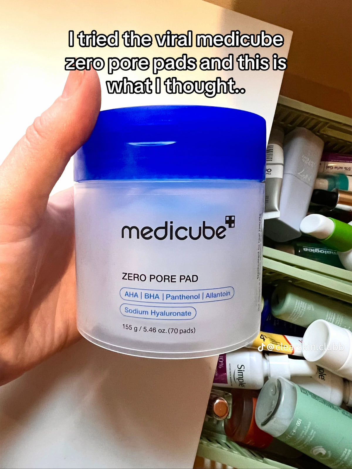 Medicube Zero Pore Pad 2.0 – Exfoliating Toner Pads